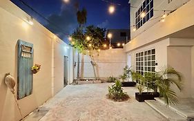 Xikama Studios By Andiani Travel
